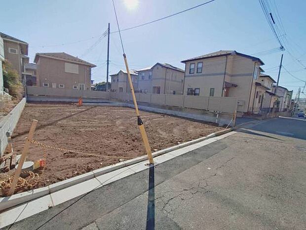 前面道路含む現地写真 