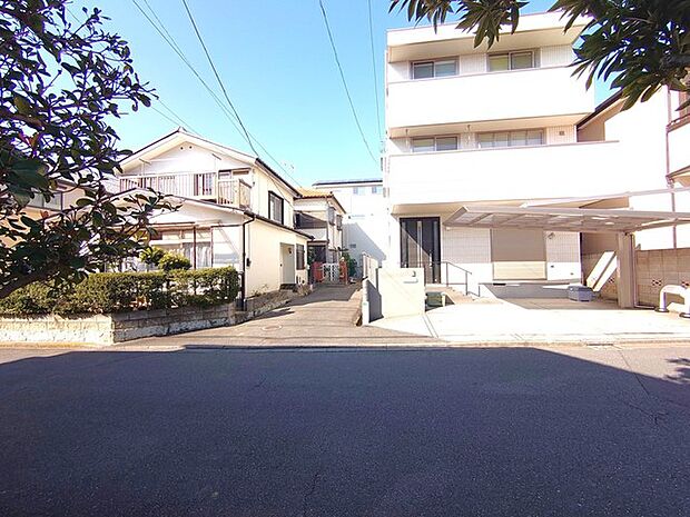 前面道路含む現地写真 