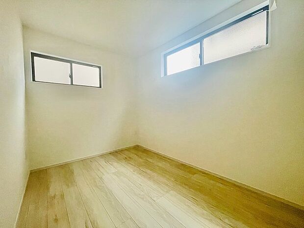 この部屋だれの部屋にしようかな、なんて会話を現地で楽しんでください。