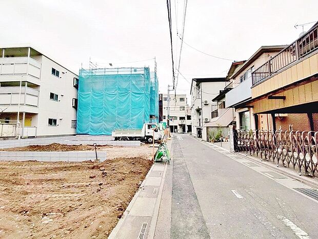 前面道路含む現地写真