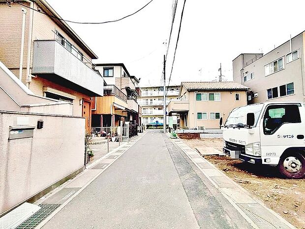 前面道路含む現地写真
