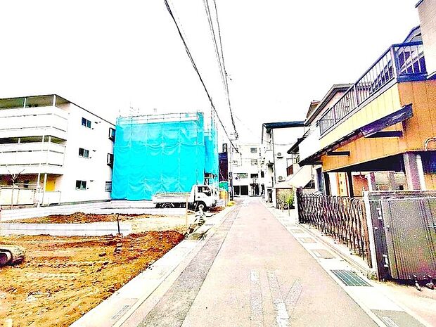 前面道路含む現地写真