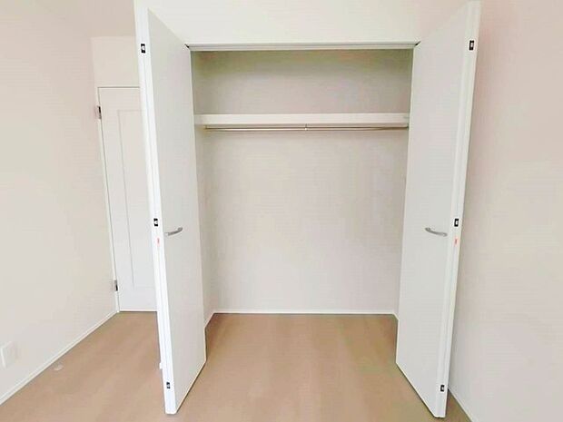 部屋に設けた収納は、住みやすさへのこだわり。