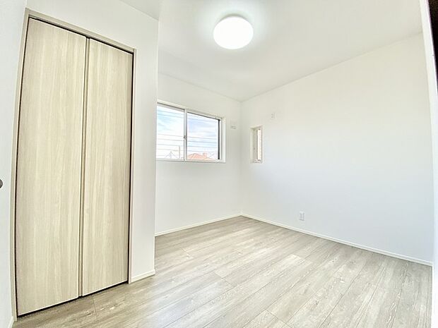 完成済み、実物をじっくりチェックできます。