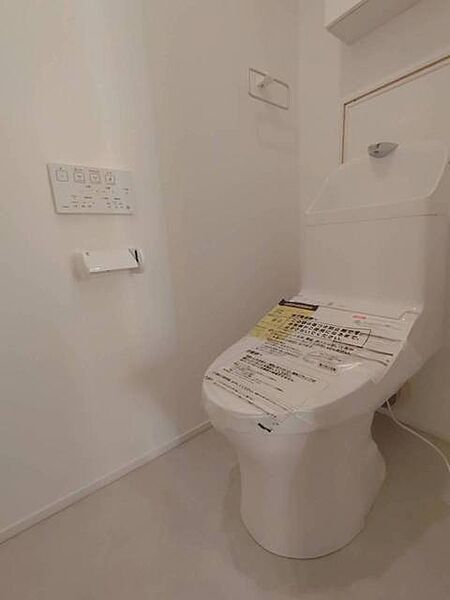 清潔好きには欠かせないウォシュレット機能付き。