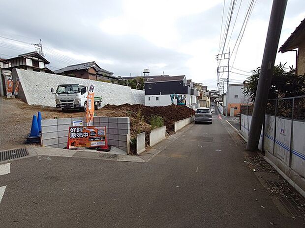 前面道路含む現地写真