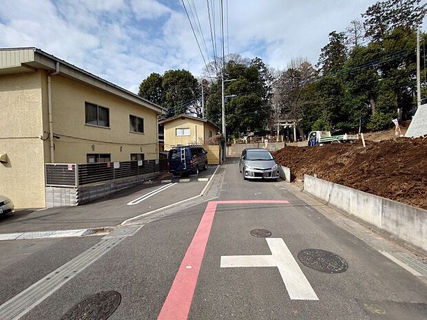 前面道路含む現地写真