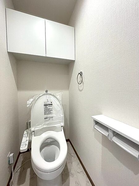清潔好きには欠かせないウォシュレット機能付き。