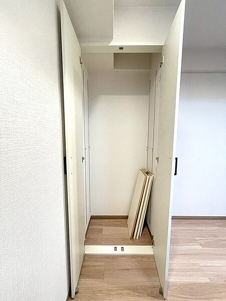 部屋ごとに設けた収納は、住みやすさへのこだわり。