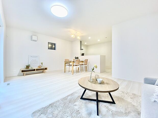 家族団らんの時間も増えそうなくつろぎのLDK。