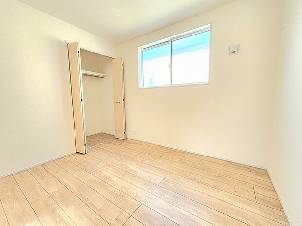 部屋ごとに設けた収納は、住みやすさへのこだわり。