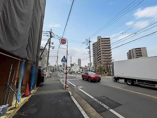 前面道路含む現地写真