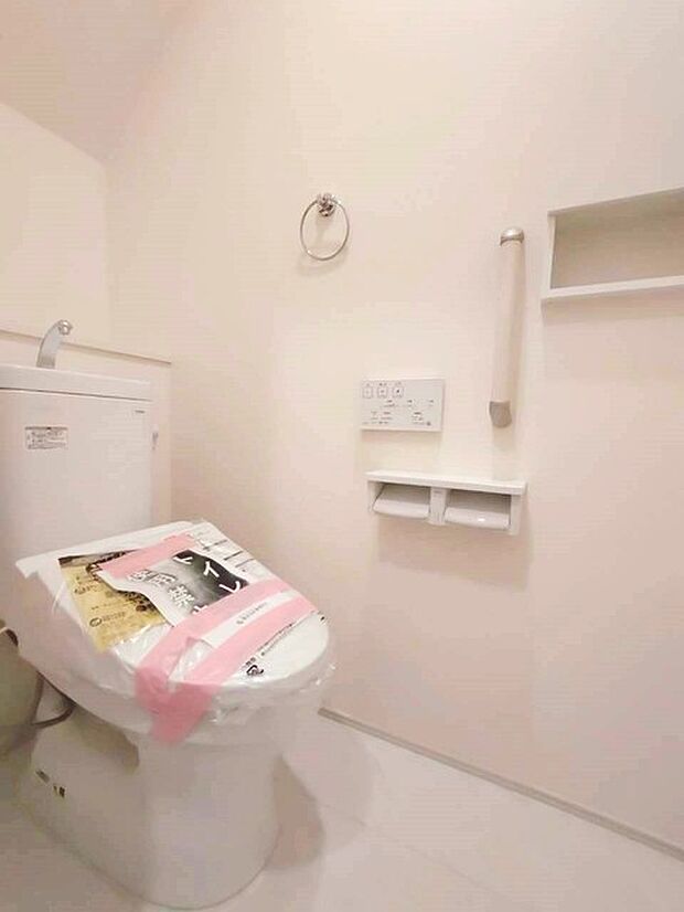 清潔好きには欠かせないウォシュレット機能付き。