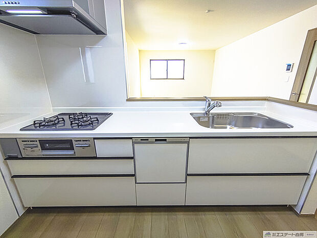 キッチンの性能が上がれば、いつものお料理も楽しくなりますね。 