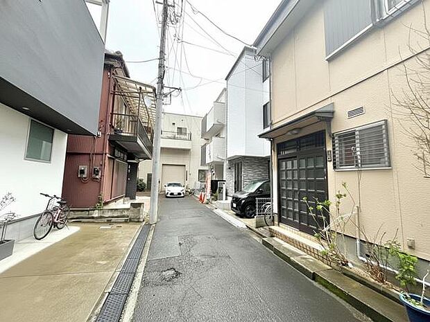 前面道路含む現地写真