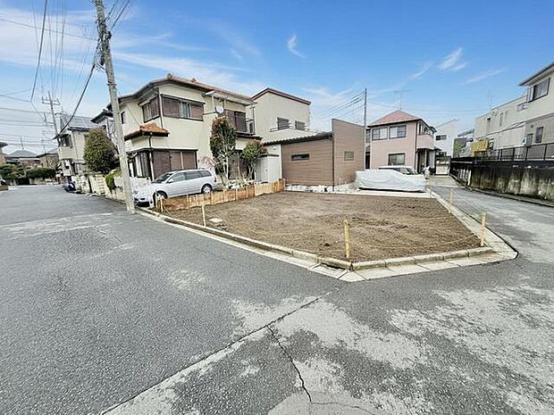 前面道路含む現地写真 