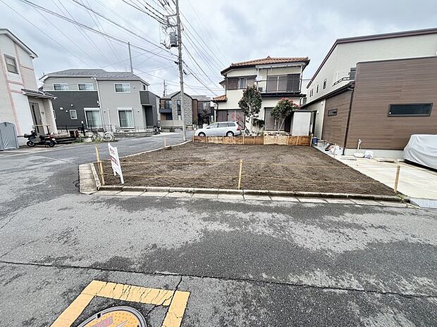 前面道路含む現地写真