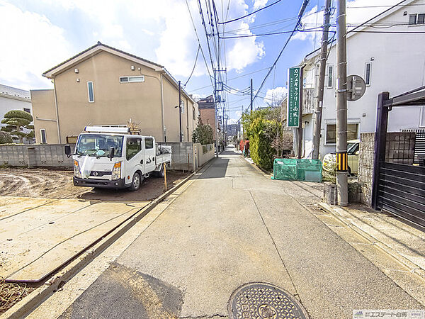 前面道路_西方向