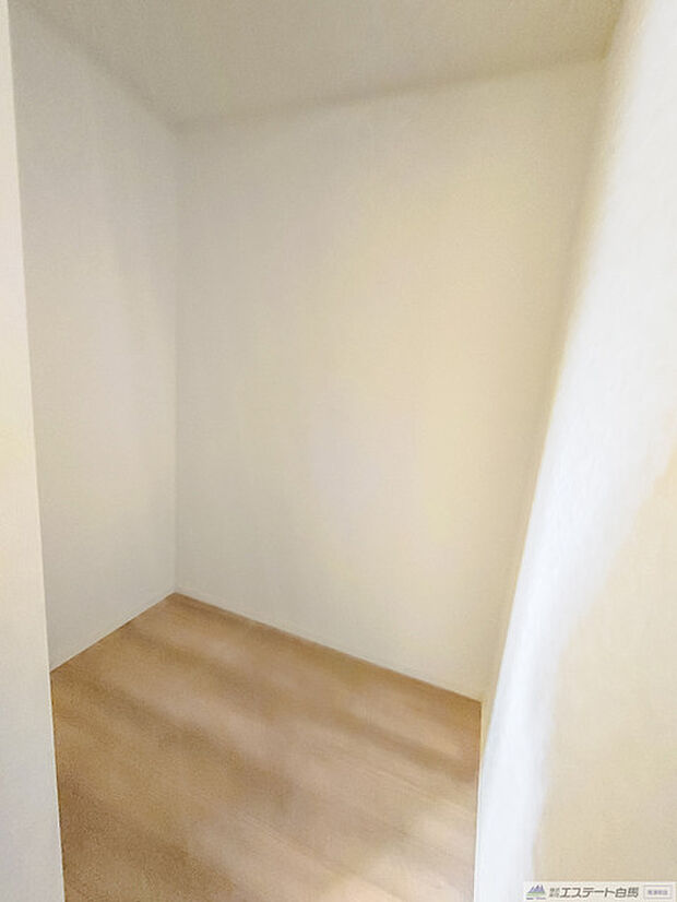 荷物整理に便利な納戸