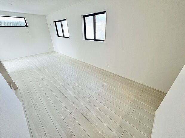 白を基調としたすっきりと広がりを感じさせる空間が穏やかな時間を演出します