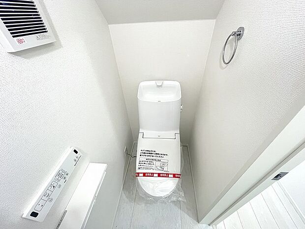 清潔感のある白を基調とした空間で心地よい時間を過ごせる場所です