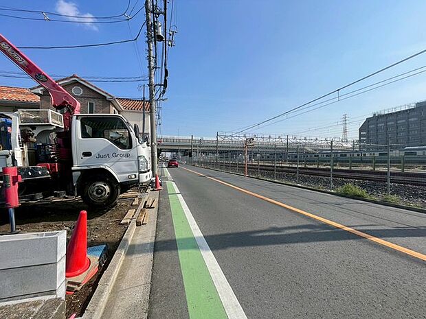 前面道路含む現地写真 