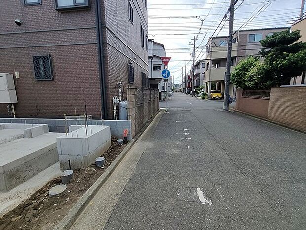 前面道路含む現地写真