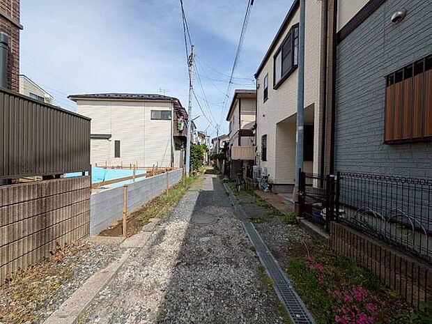 前面道路含む現地写真