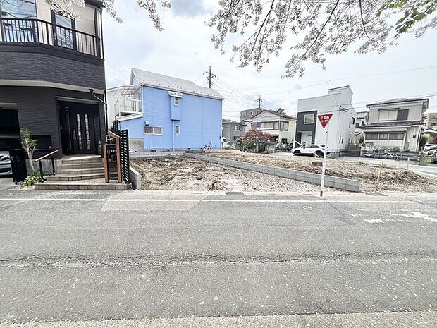 前面道路含む現地写真