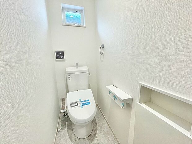 清潔好きには欠かせないウォシュレット機能付き。