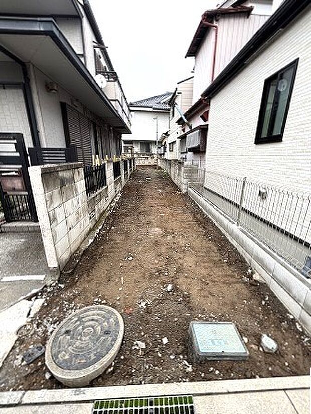 奥まった敷地延長ならでは。視線は少なく、自分のプライベートな空間を楽しめます。