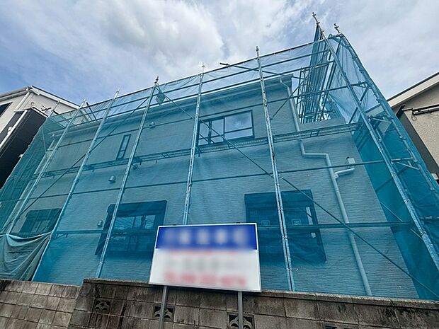 現地外観（建築中） 