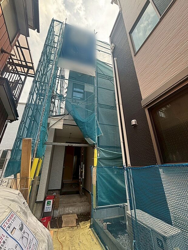 現地外観（建築中） 