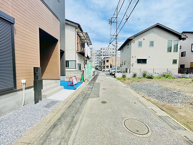 前面道路含む現地写真