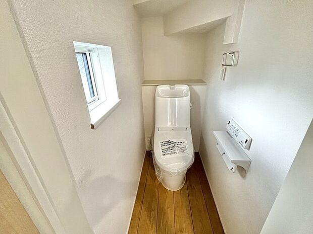 清潔好きには欠かせないウォシュレット機能付き。