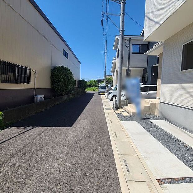 前面道路含む現地写真 