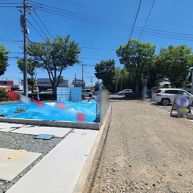 前面道路含む現地写真 