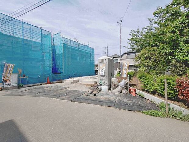 前面道路含む現地写真