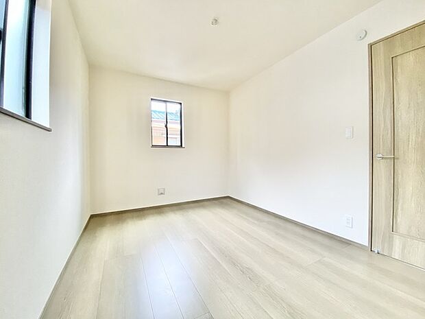 この部屋だれの部屋にしようかな、なんて会話を現地で楽しんでください。