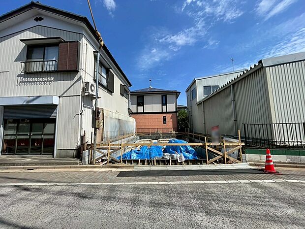 前面道路含む現地写真 