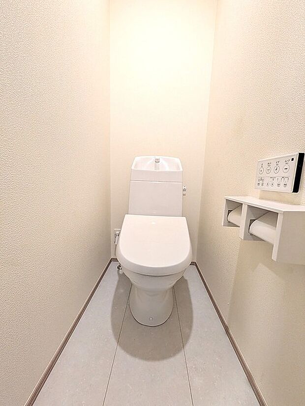 清潔好きには欠かせないウォシュレット機能付き。