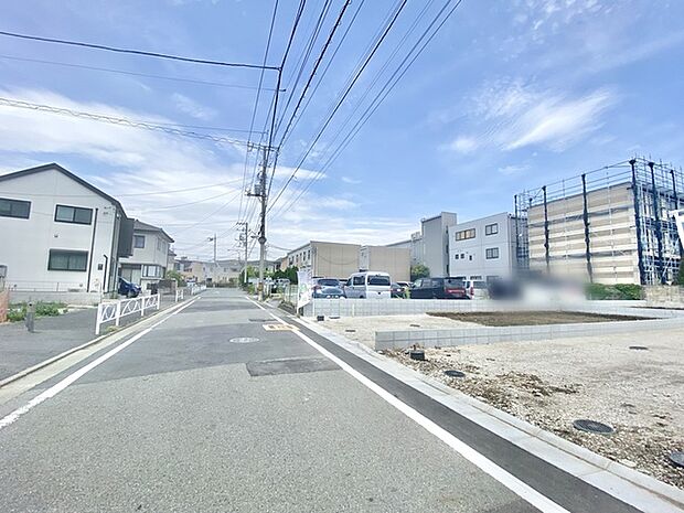 前面道路含む現地写真