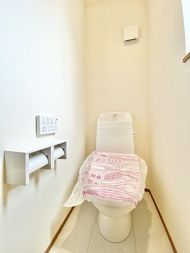 清潔好きには欠かせないウォシュレット機能付き。 