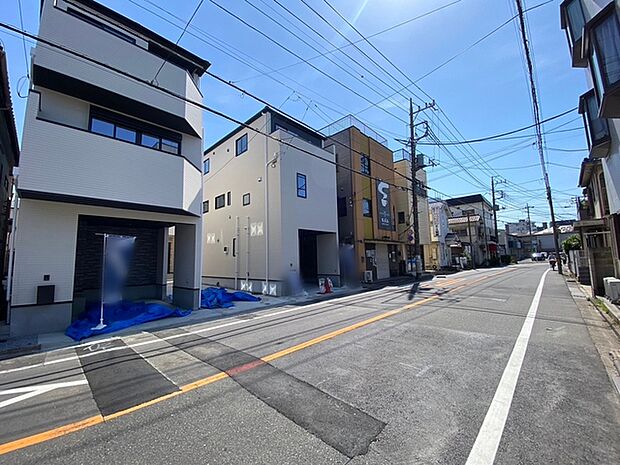 前面道路含む現地写真