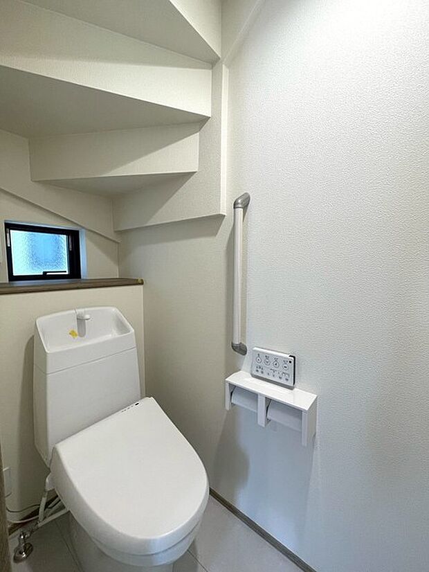 清潔好きには欠かせないウォシュレット機能付き。