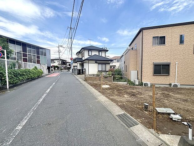 前面道路含む現地写真