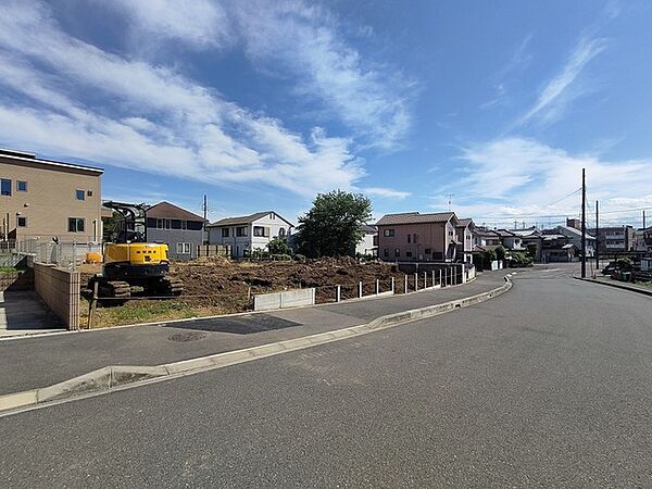 前面道路含む現地写真