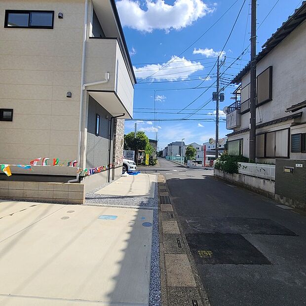 前面道路含む現地写真 