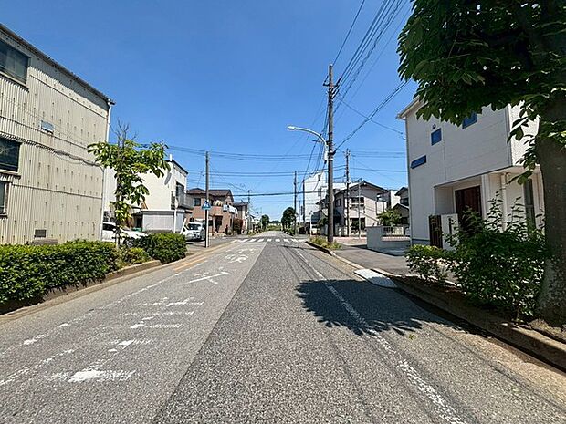 前面道路含む現地写真