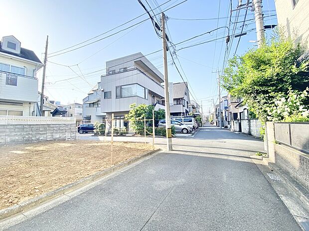 前面道路含む現地写真